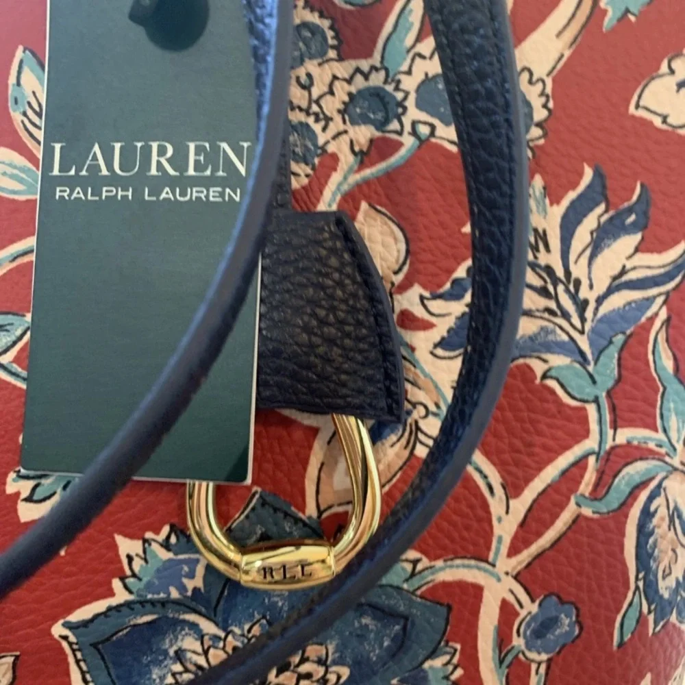 Ralph Lauren Keaton floral tote with sleeper bag included. - Picture 4 of 11